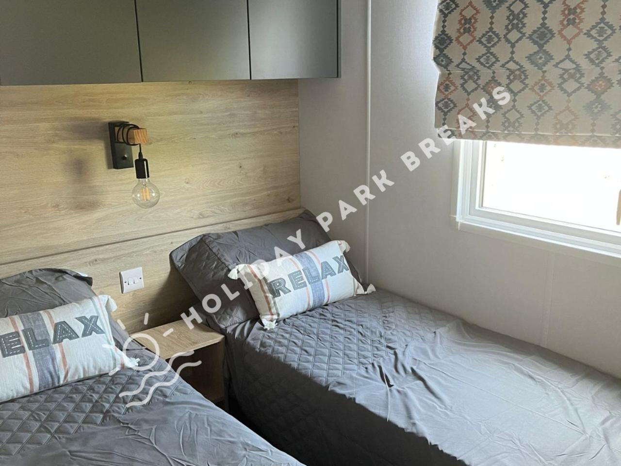 Sunset - A Relaxing Gold 3 Bed Holiday Home At Seal Bay Resort Chichester Exterior foto